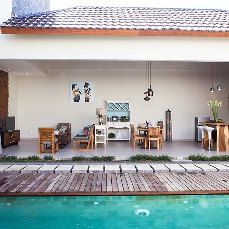 Maxwell Legian Villa Extérieur photo