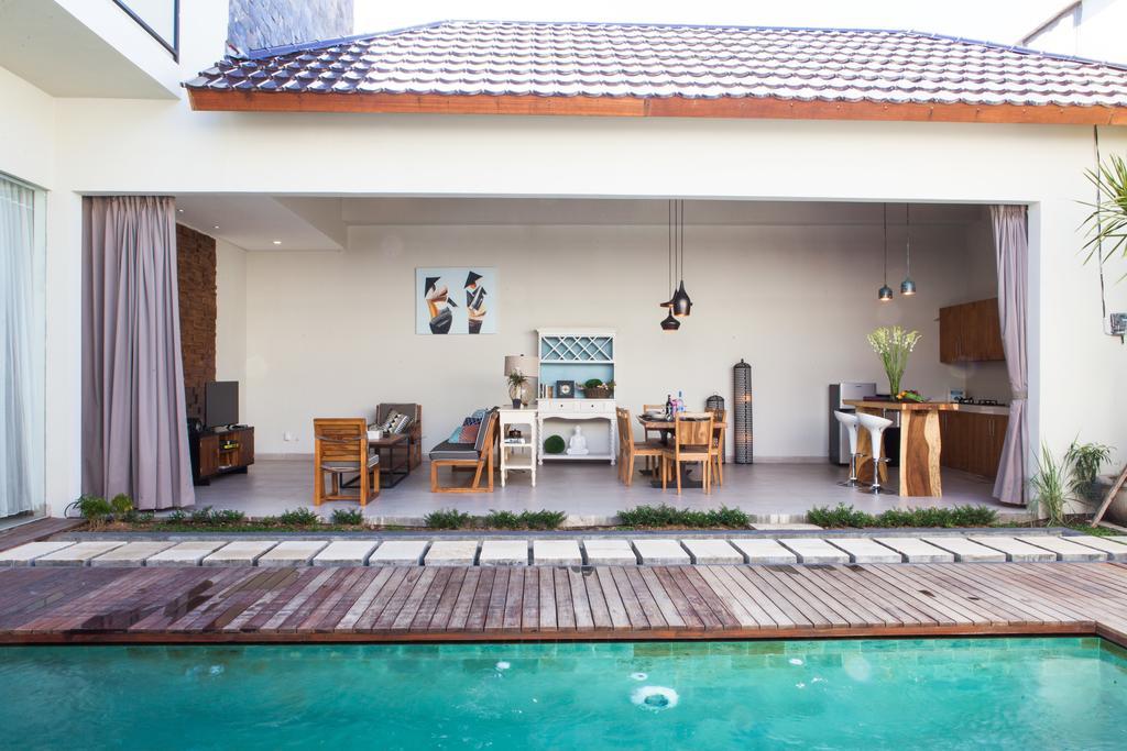 Maxwell Legian Villa Extérieur photo