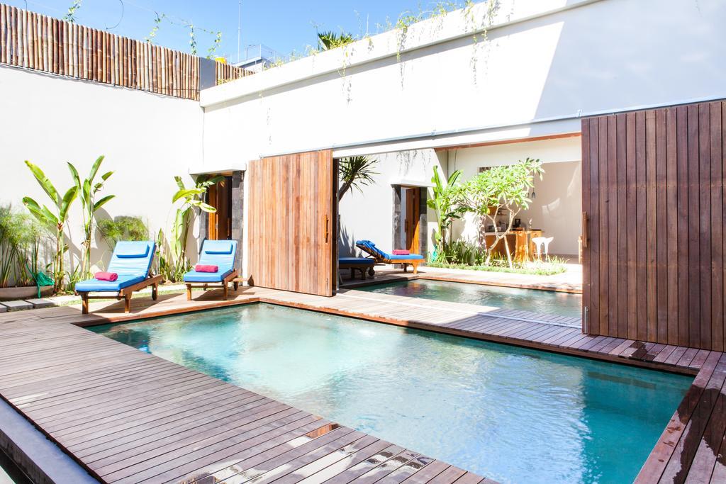 Maxwell Legian Villa Chambre photo