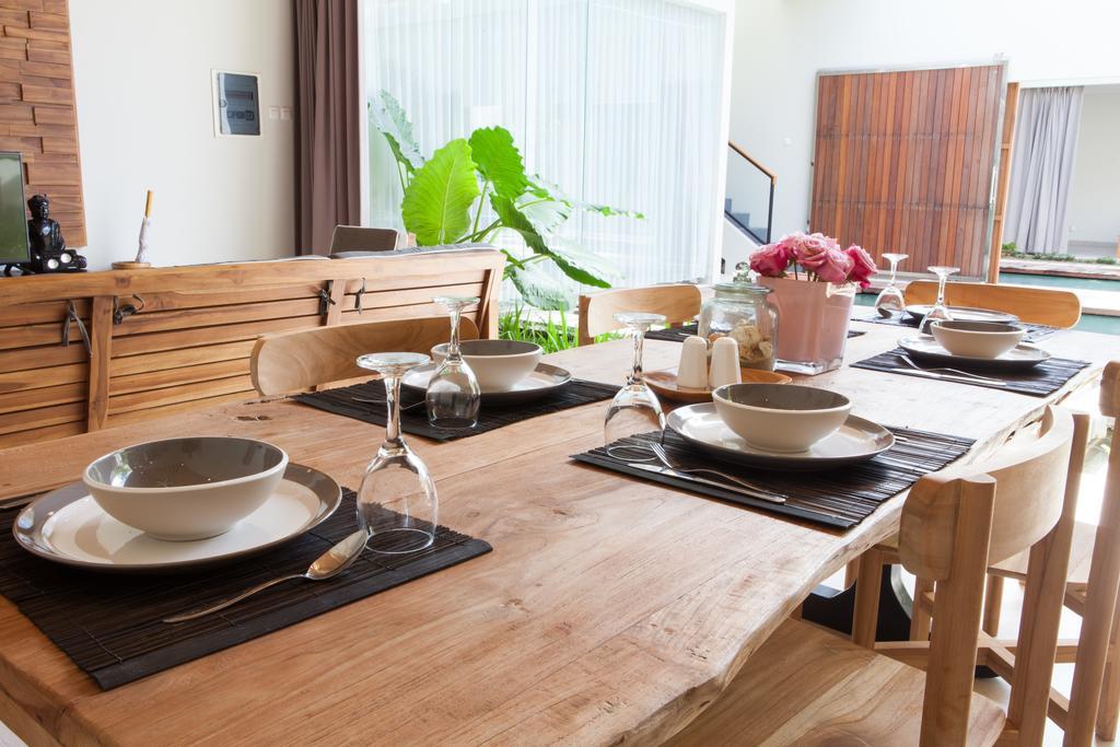 Maxwell Legian Villa Chambre photo