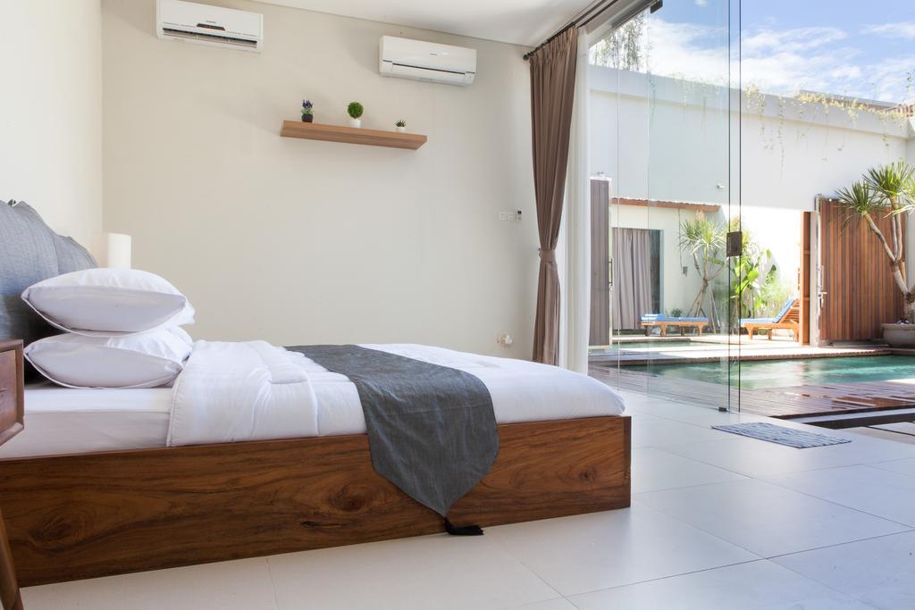 Maxwell Legian Villa Chambre photo