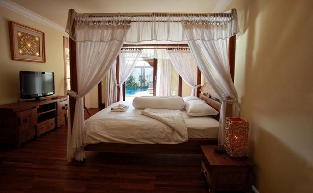Maxwell Legian Villa Chambre photo